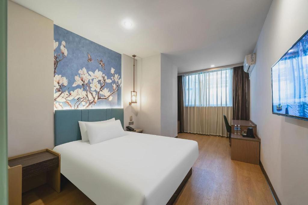 Magnotel Hotel Shanghai Railway Station Magnolia Plaza Exterior photo